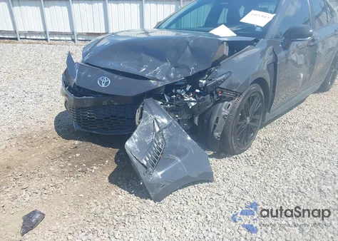 2025 Toyota Camry Se z USA, uszkodzony, nr VIN 4T1DAACK4SU016274